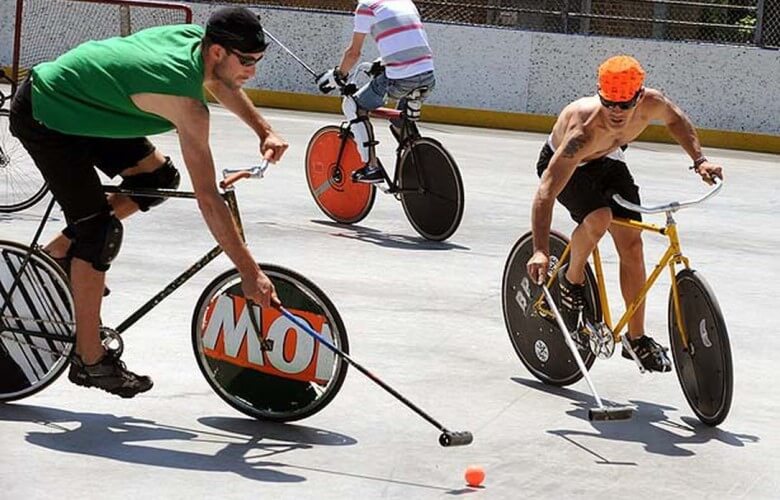 Bike Polo spielen