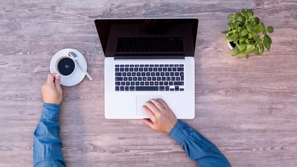 Digitale Kompetenz durch Weiterentwicklung Berufliche und persönliche Weiterentwicklung