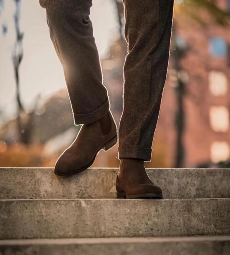 Chelsea Boots Herren: Styling zur Stoffhose