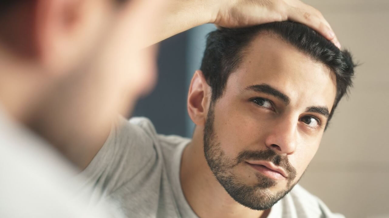 Haarausfall Männer: Das solltest Du darüber wissen