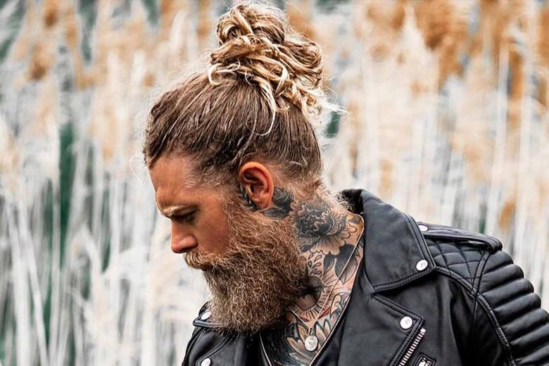 Man Bun Wikingerfrisur