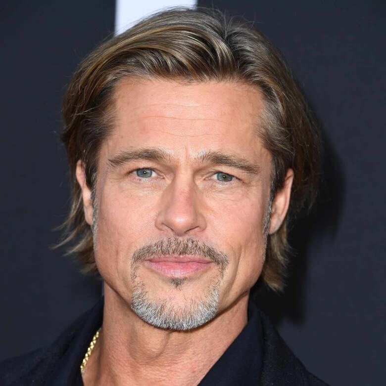 Hollywood-Star Brad Pitt mit Long Hair Side Part