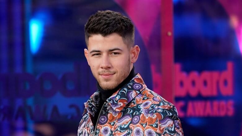 Männerfrisuren im Trend: Nick Jonas mit French Crop