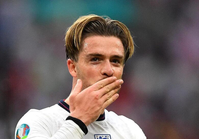 England´s teuerster Kicker Jack Grealish mit Mittelscheitel