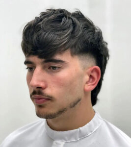 Vokuhila: Die moderne Version der Männerfrisur