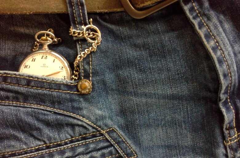 Taschenuhr zur Jeans tragen