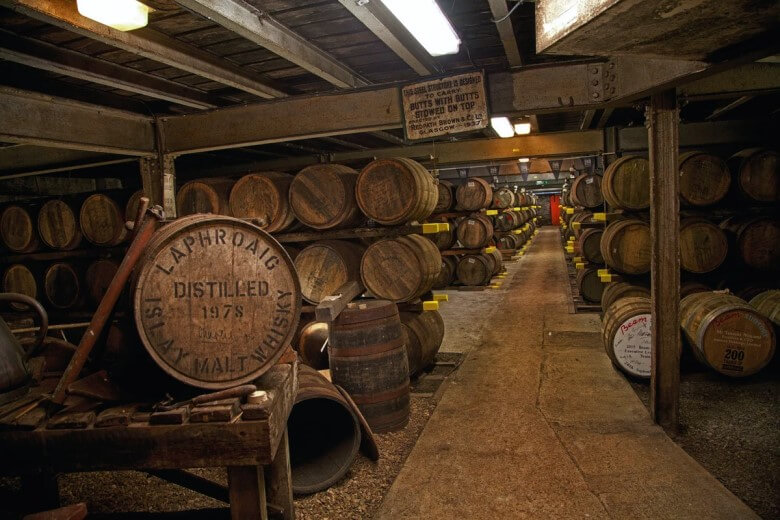 Schottische Whiskys: Lagerung und Altern