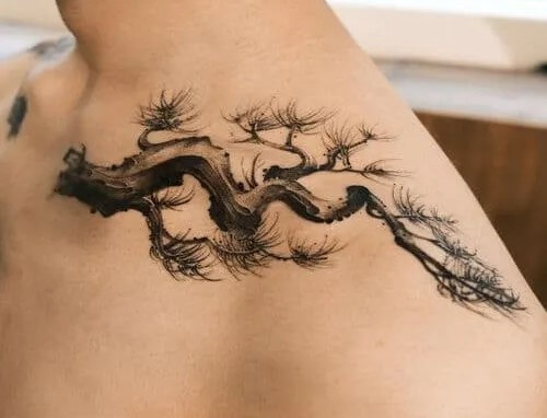 Tattoo Ideen für Männer 2024 - Baum