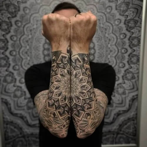 Dotwork Tattoos für Männer