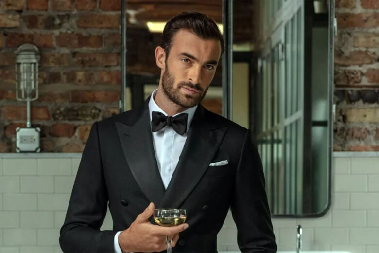 Gentleman-Look im Slickback-Style