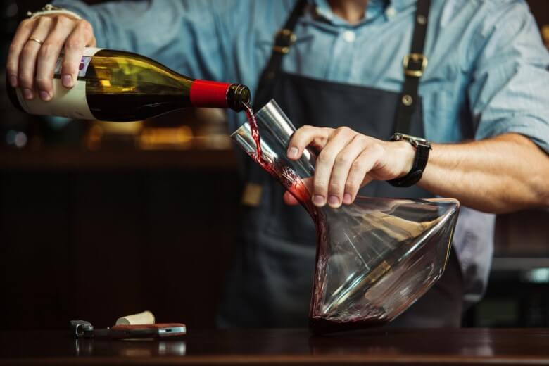 Das Geheimnis des Wein Dekantierens