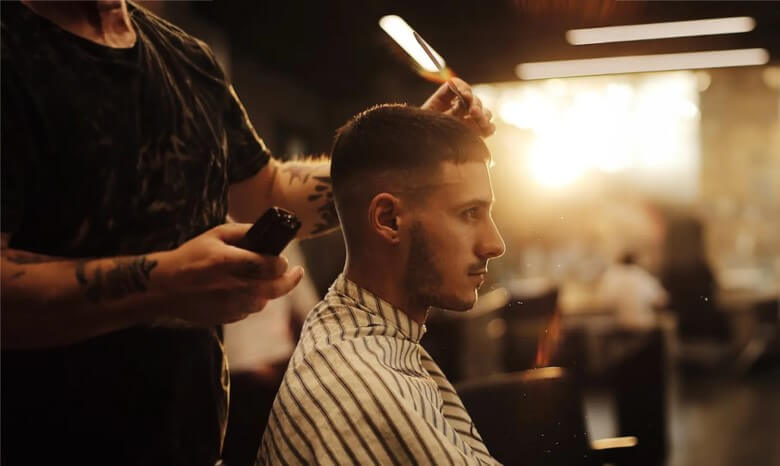 Richtige Haarpflege für Männer - Tipps vom Barber