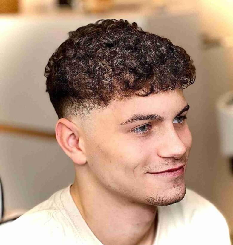 Taper Fade Cut - Low Fade Haarschnitt für Männer
