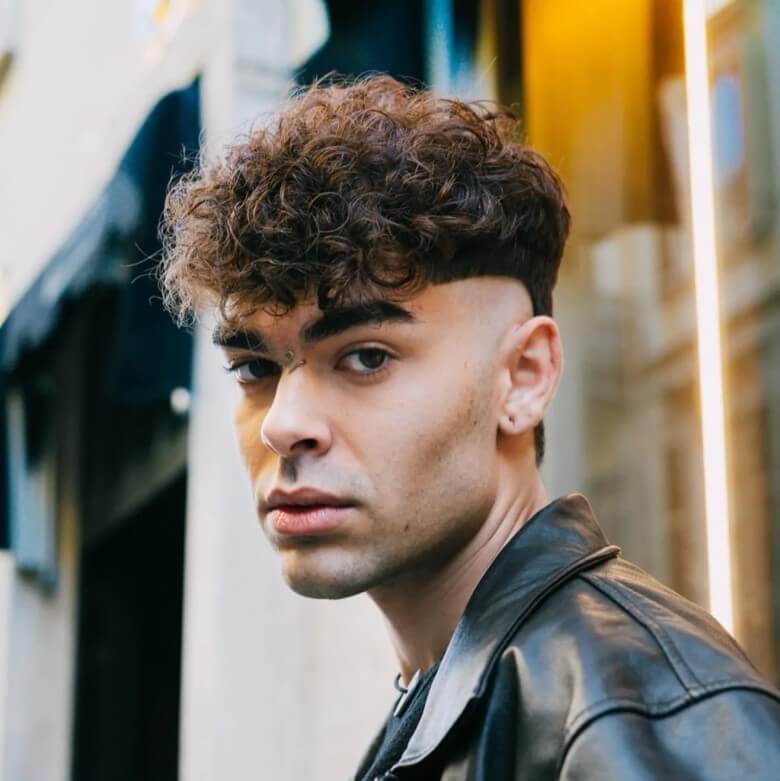 Curly Crop Haarschnitt 2026