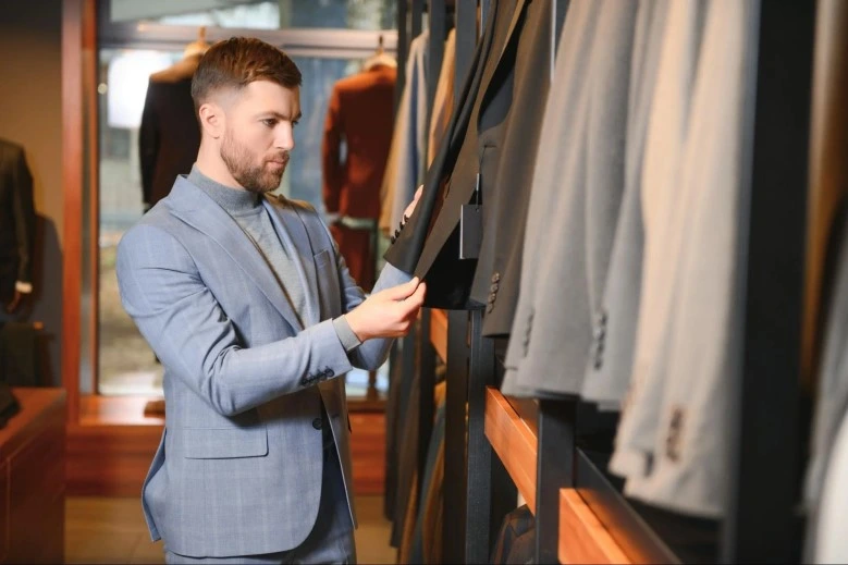 Achte auf die passenden Farben zu Deinem Hauttyp