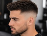 High Fade Haarschnitt bei Männern